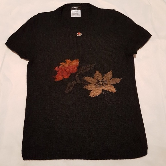 Chanel brooch sweater Paris-Moscow collection - Picture 5 of 16